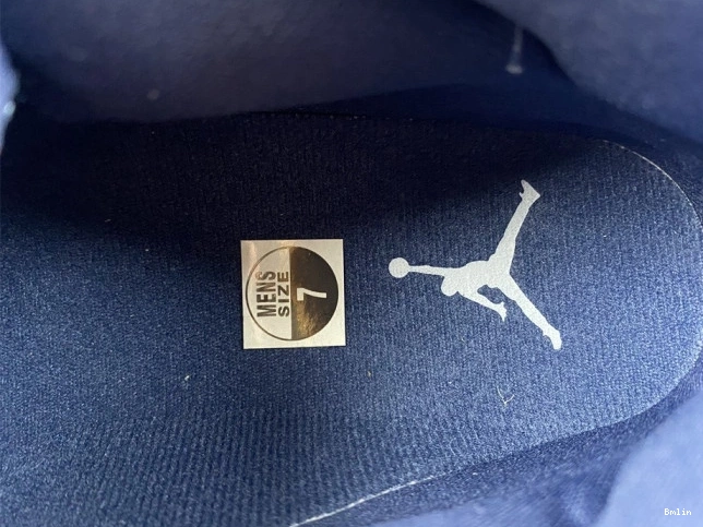 Boostmaster lin Midnight Navy Velvet AR0715-441 Air Jordan 11 WMNS 0724